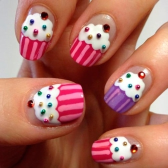 Cup-cake-nails-designs
