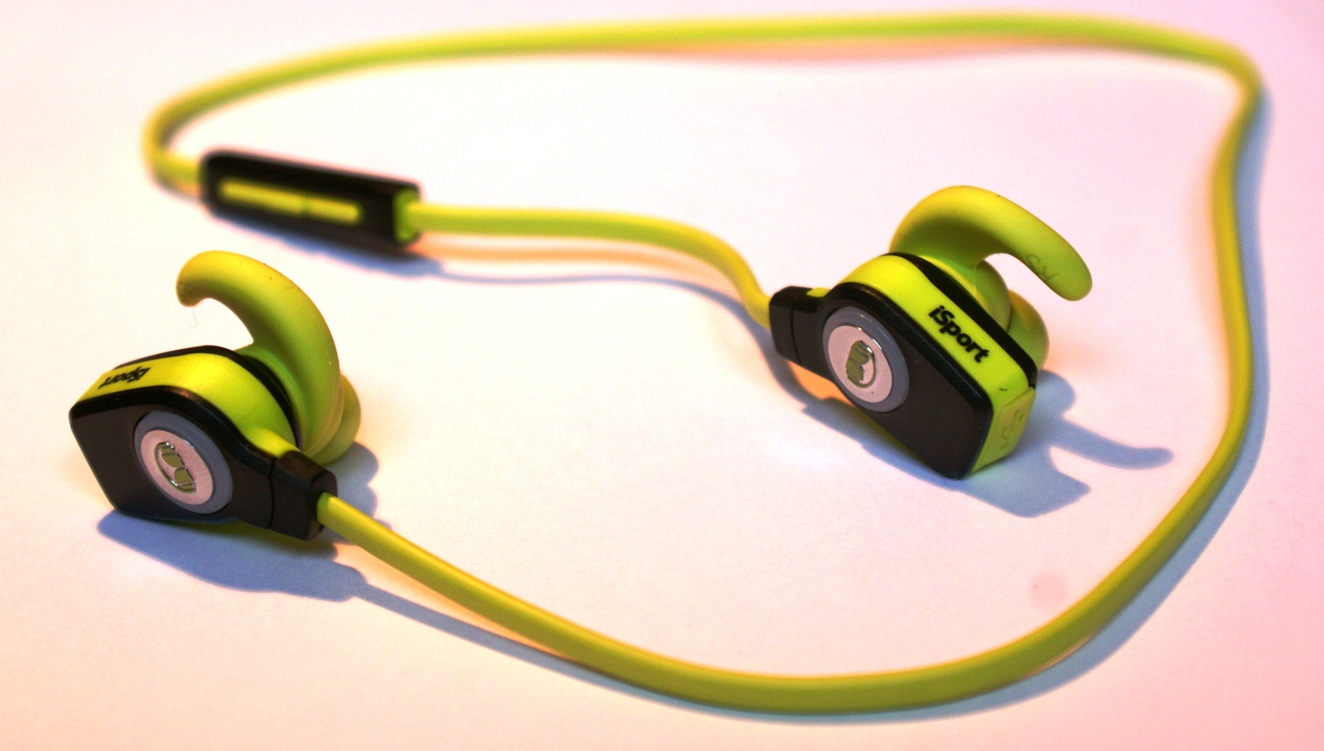 SONY DSC - Monster iSports Wireless Bluetooth Headphones for Running