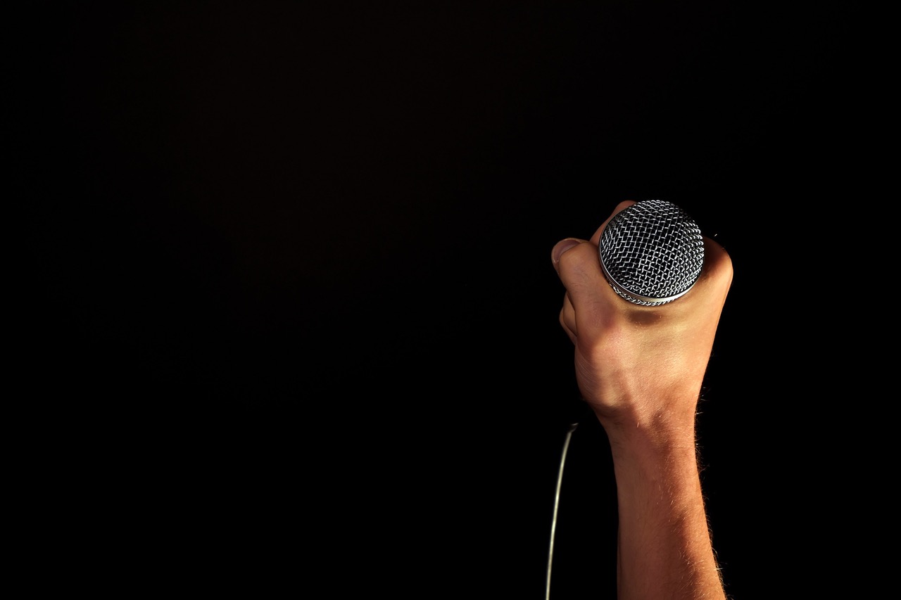 8 Best Singing Voice Editor Apps that Make You Sound Good